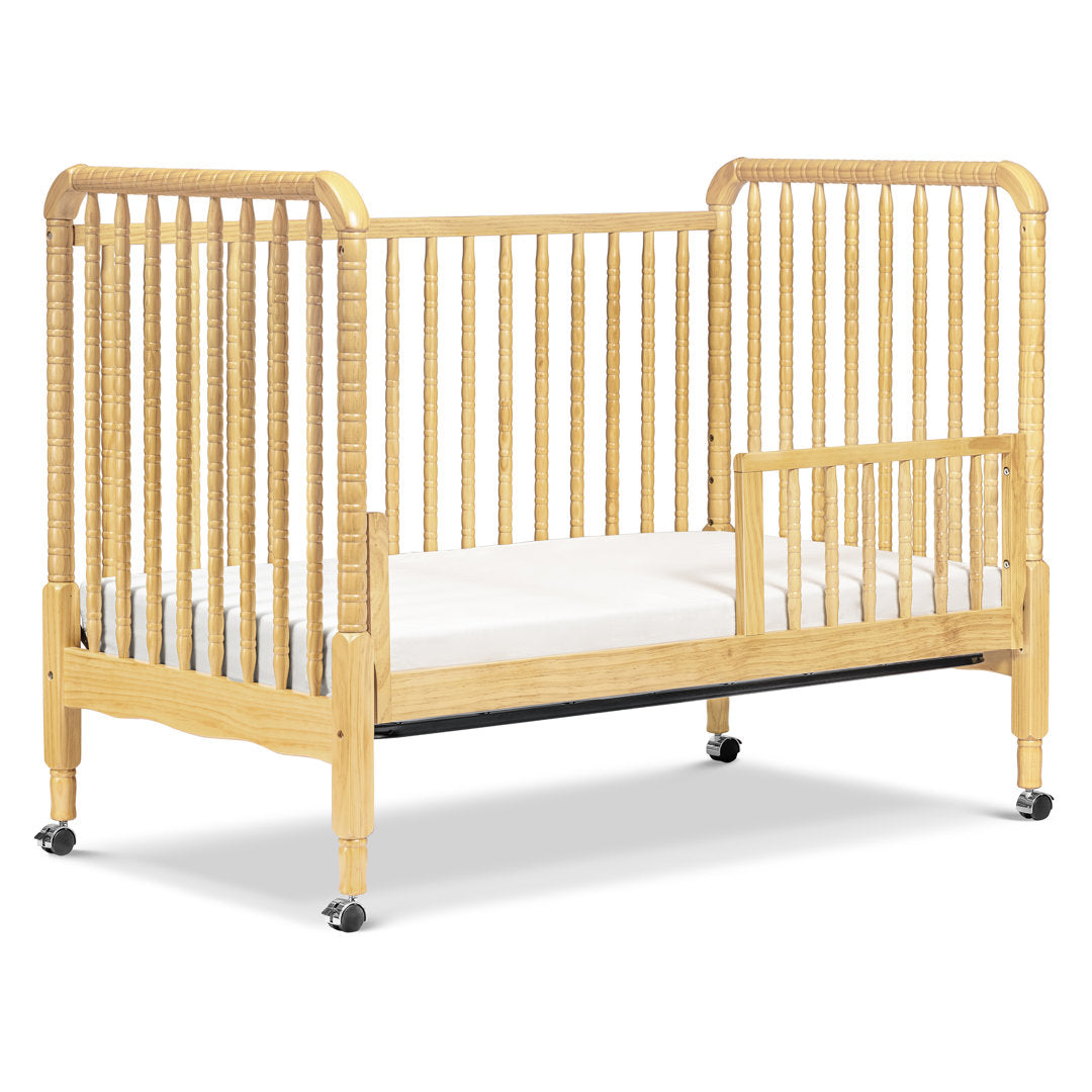 Jenny Lind 3-in-1 Convertible Crib daVinci Color: Natural