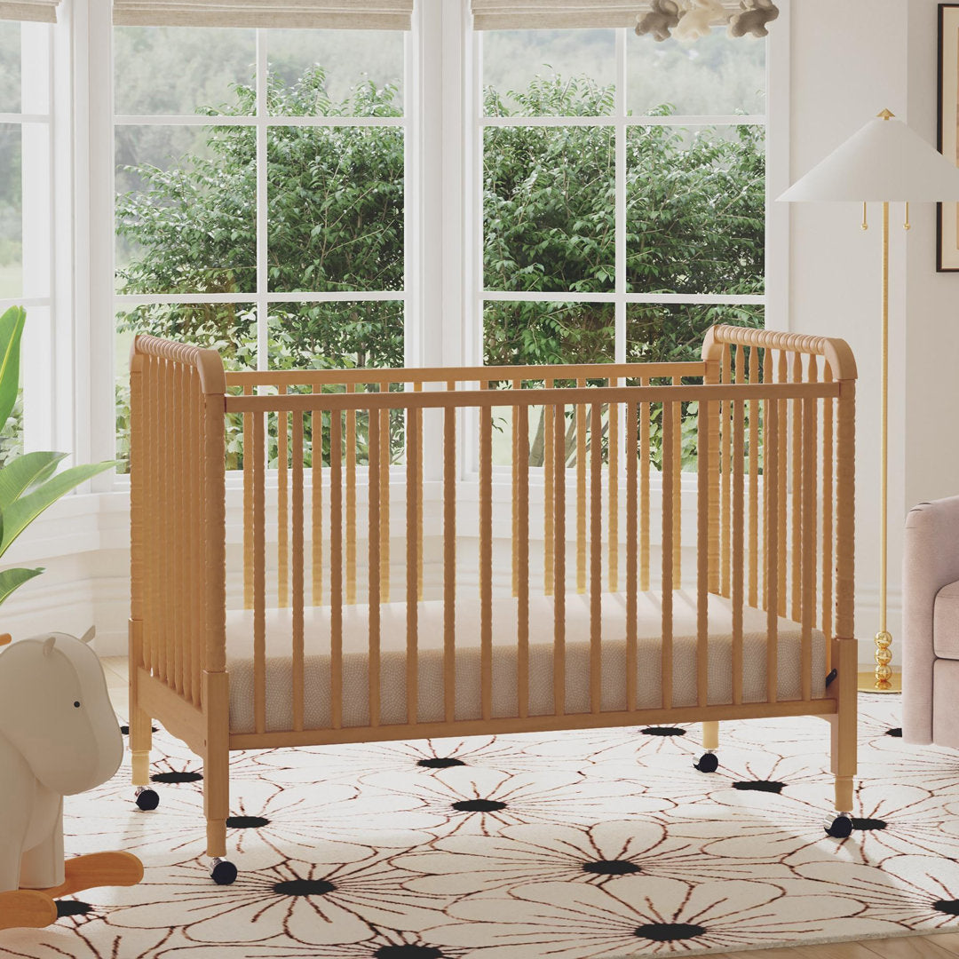 Jenny Lind 3-in-1 Convertible Crib daVinci Color: Honey