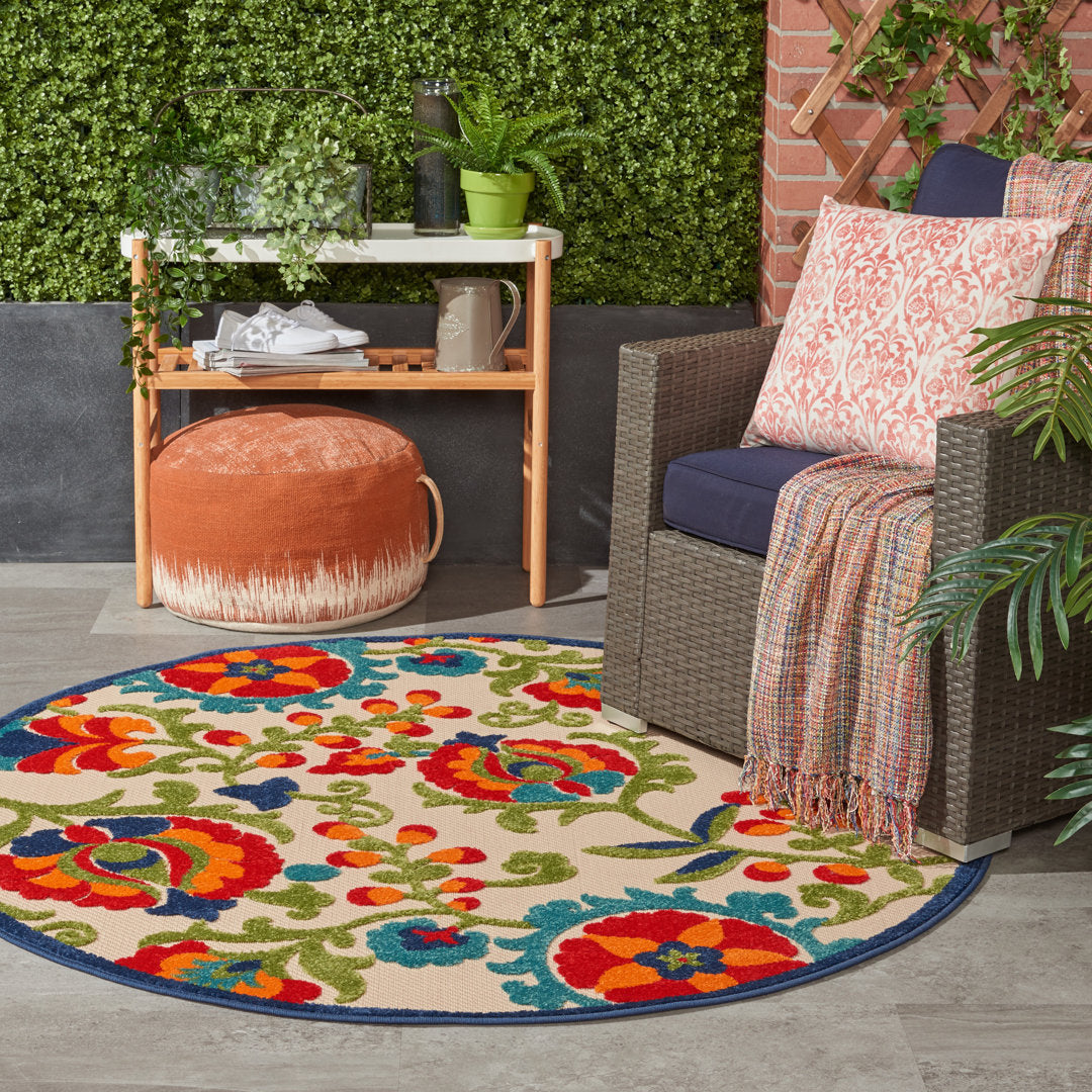 Bernia Floral Ivory/Red/Green Area Rug Wade Logan® Rug Size: Round 5'3"