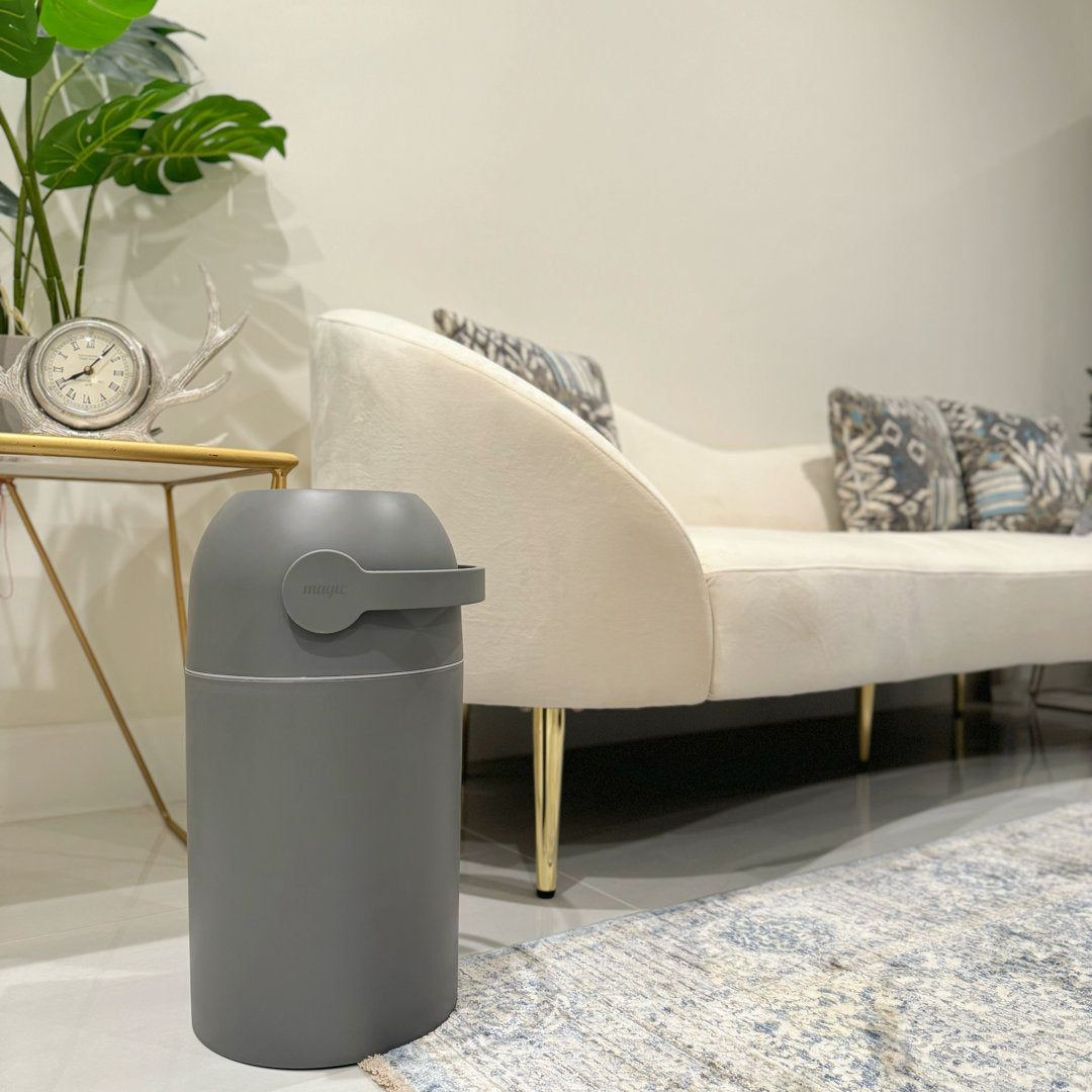 Odor-Free Diaper Pail L.A. Baby Color: Gray