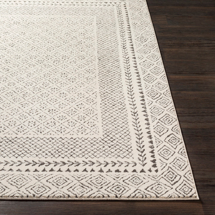 Calvo Light Beige/Charcoal Area Rug Wade Logan® Rug Size: Round 7'10"
