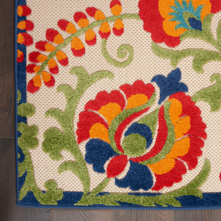Bernia Floral Ivory/Red/Green Area Rug Wade Logan® Rug Size: Rectangle 2'8" x 4'