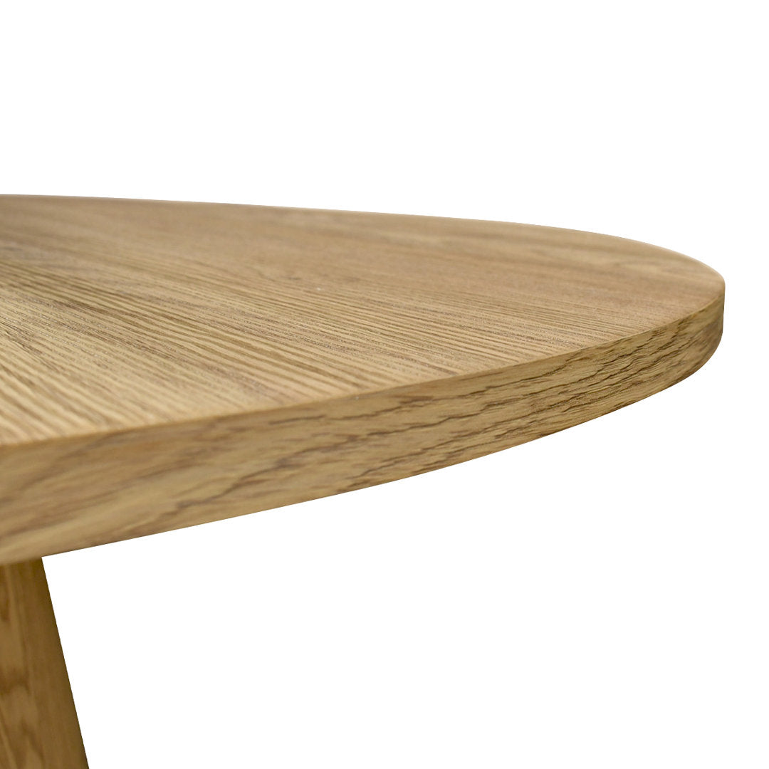 Agne 35" Round Pedestal Dining Table George Oliver Color: Oak