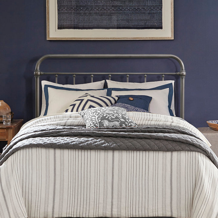 Kowalczyk Slat Headboard Three Posts™ Color: Pewter Size: Full/Queen