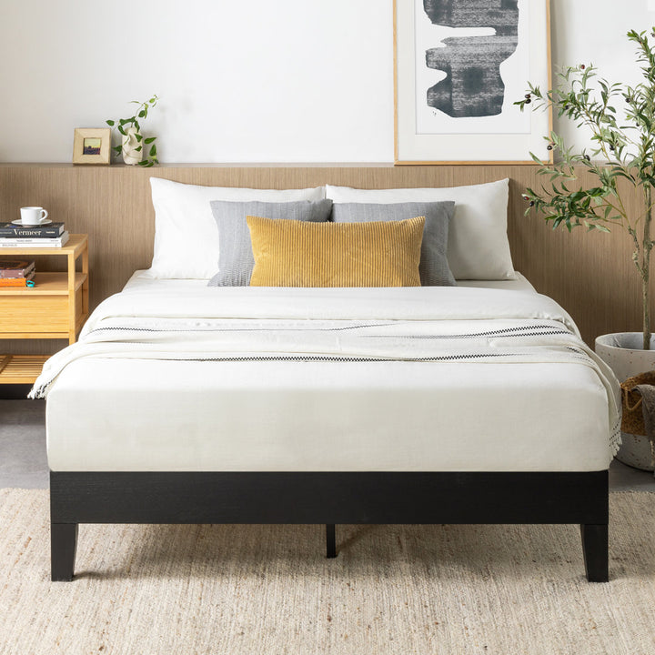 Amaryn Solid Wood Platform Bed Lark Manor™ Color: Black Size: Twin