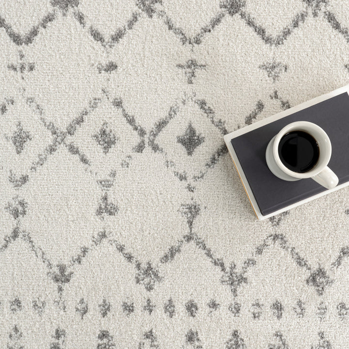 Giannini Geometric Moroccan Area Rug in Gray/ Off White Union Rustic Rug Size: Rectangle 10' x 14'