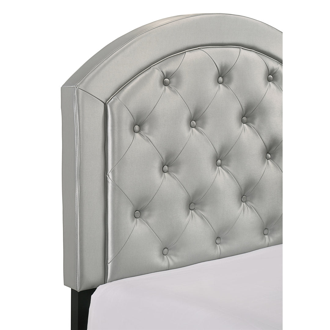 Manhasset Wooden Upholstered Platform Bed with Adjustable Tufted Headboard House of Hampton® Color: Silver Size: Twin