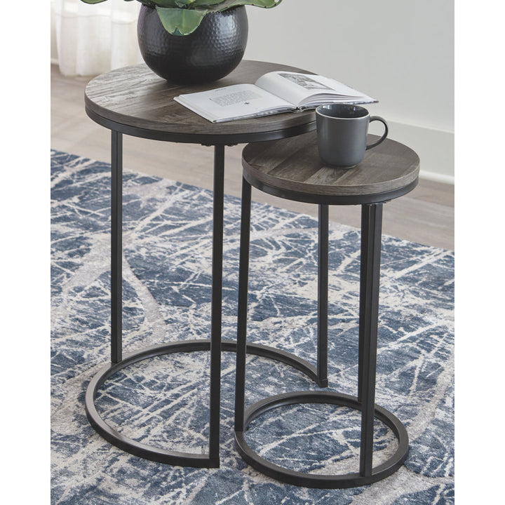 Sease C Table Nesting End Table Mercury Row®