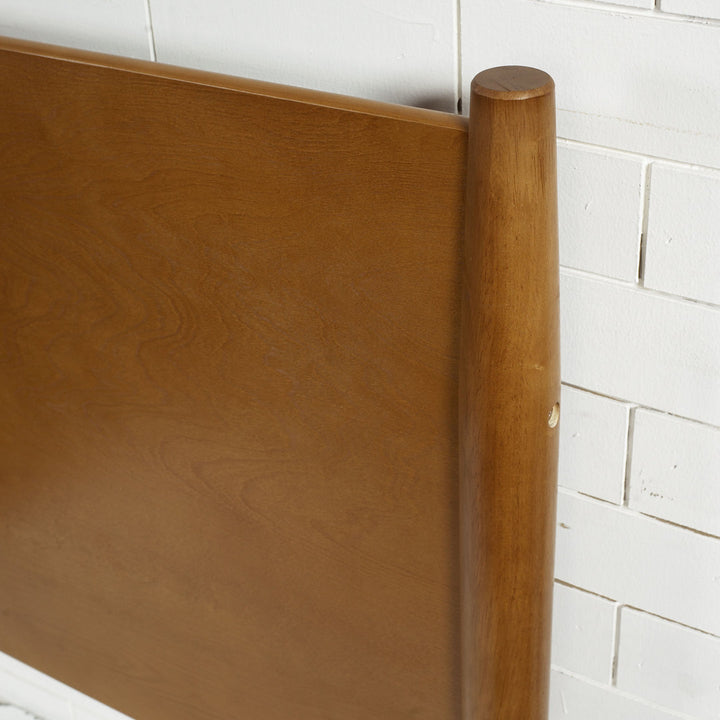 Stiles Platform Bed AllModern Color: Acorn Size: King