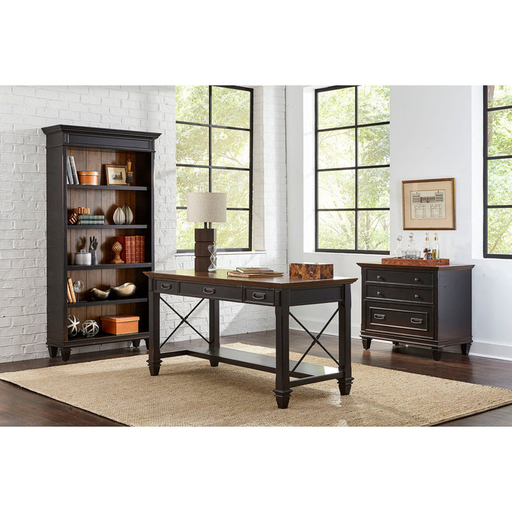 Biarni Desk Canora Grey Color: Chestnut/Brown