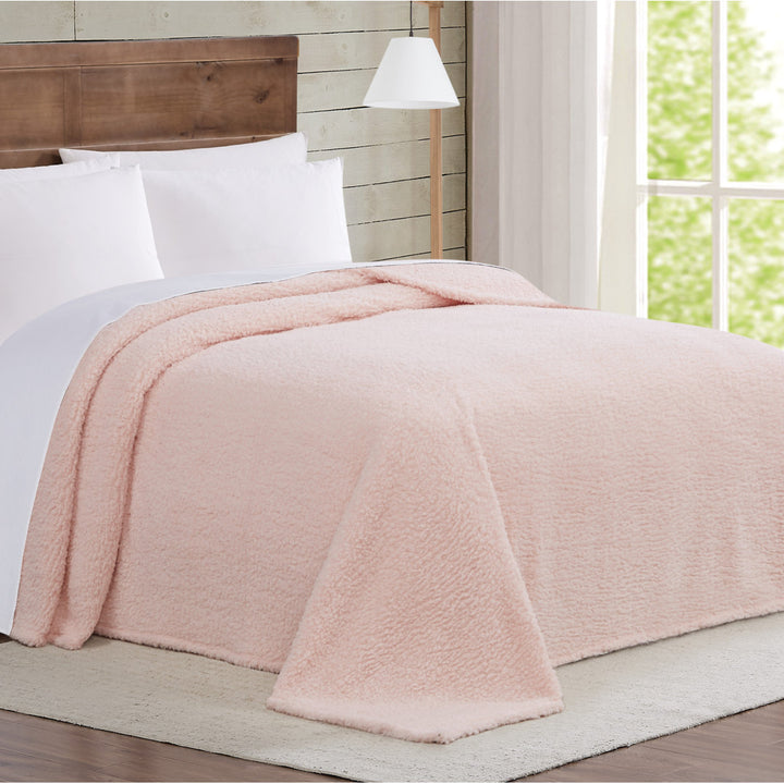 Blanket Brooklyn Loom Color: Blush Size: Queen