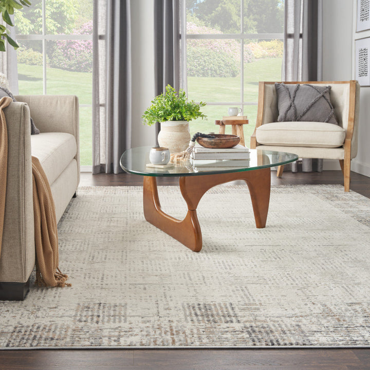 Adriao Geometric Gray/Ivory Area Rug Wade Logan® Rug Size: Rectangle 5'3" x 7'3"