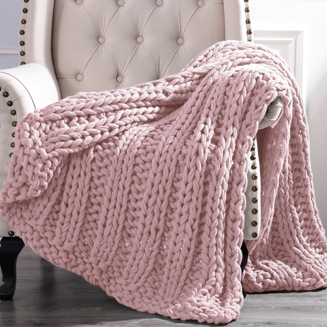 Chunky Throw Modern Threads Color: Rose