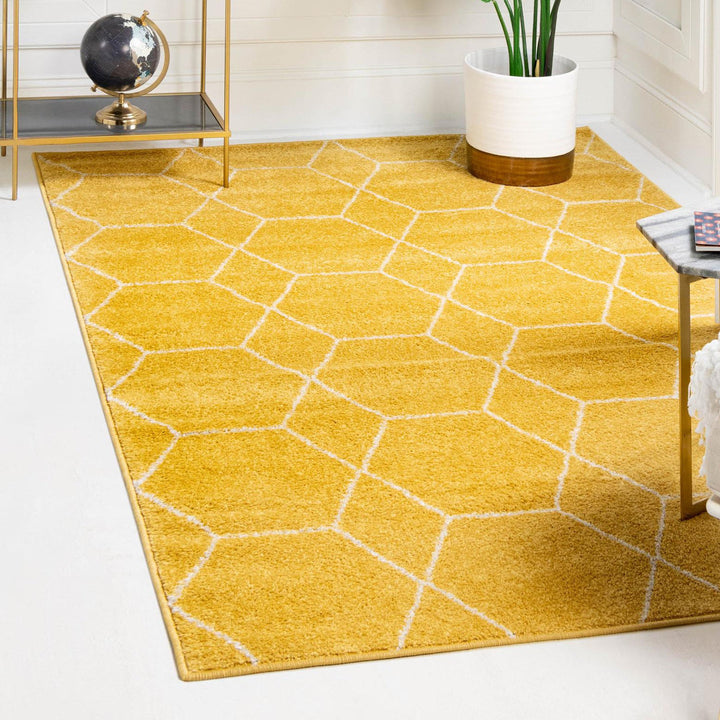 Debrodie Geometric Yellow Area Rug George Oliver Rug Size: Rectangle 5'1" x 8'