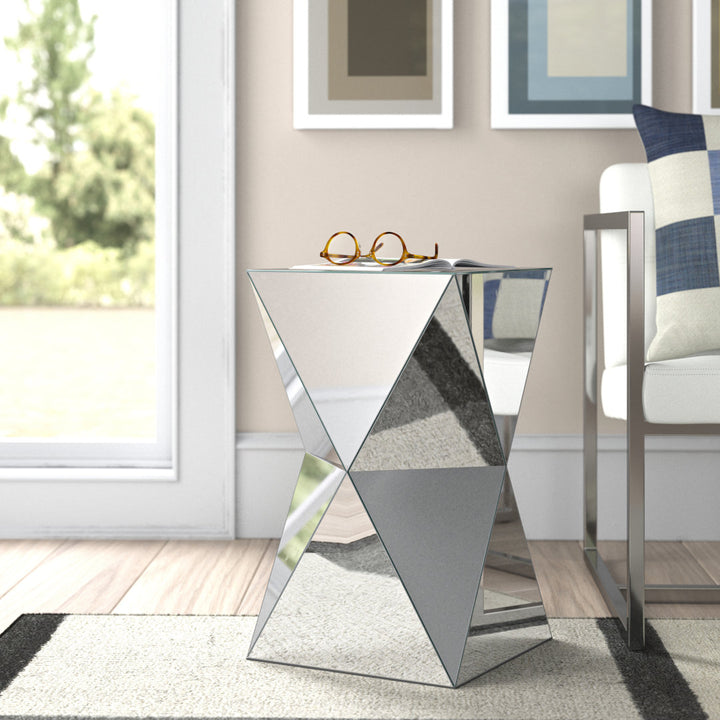 Hanchett End Table Wade Logan®