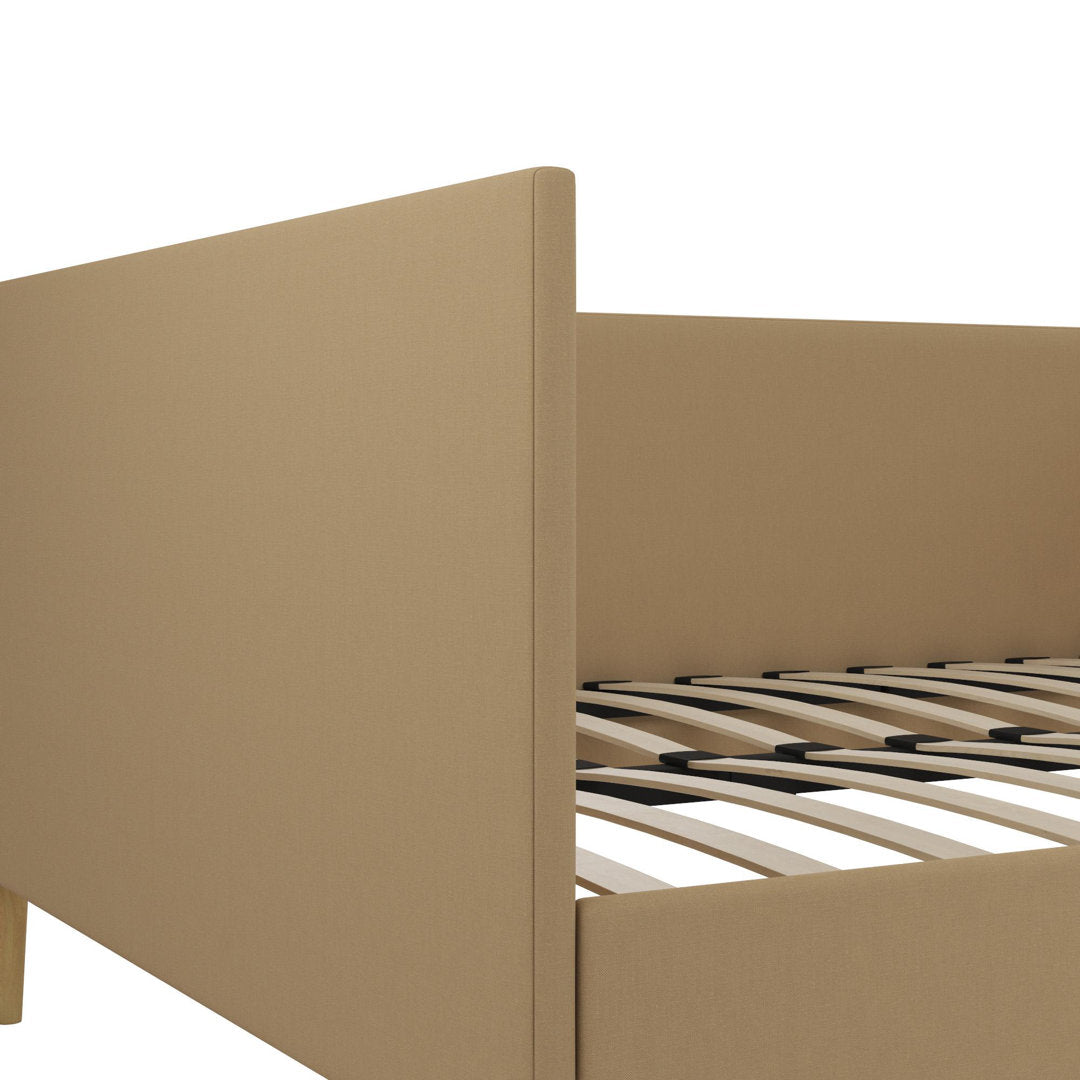 Chadlee Daybed Mercer41 Color: Tan Linen Size: Full
