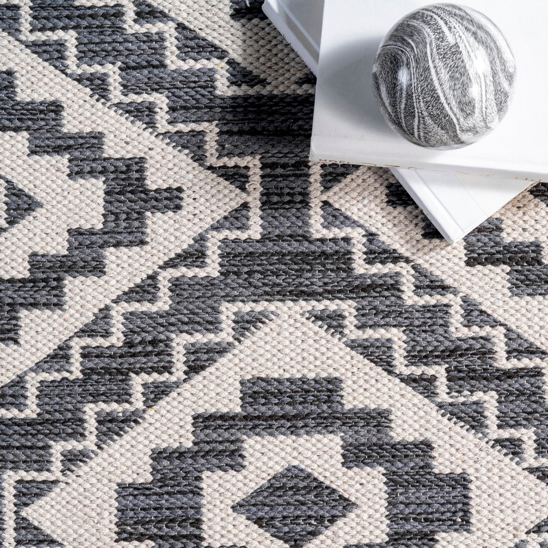 Kleiber Geometric Handmade Flatweave Cotton White/Gray Area Rug Foundry Select Rug Size: Rectangle 5' x 8'