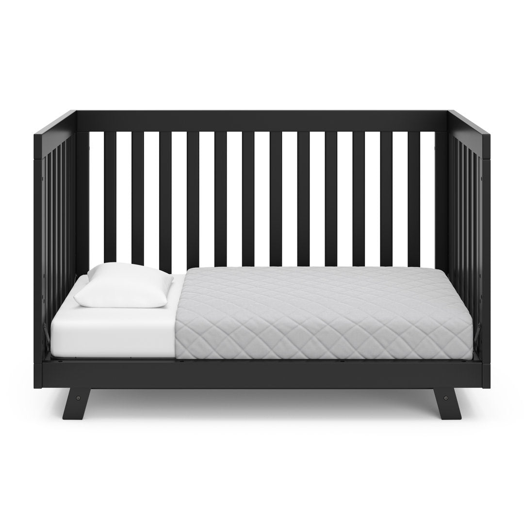 Beckett 3-in-1 Convertible Crib Storkcraft Color: Black Pieces Included: Crib