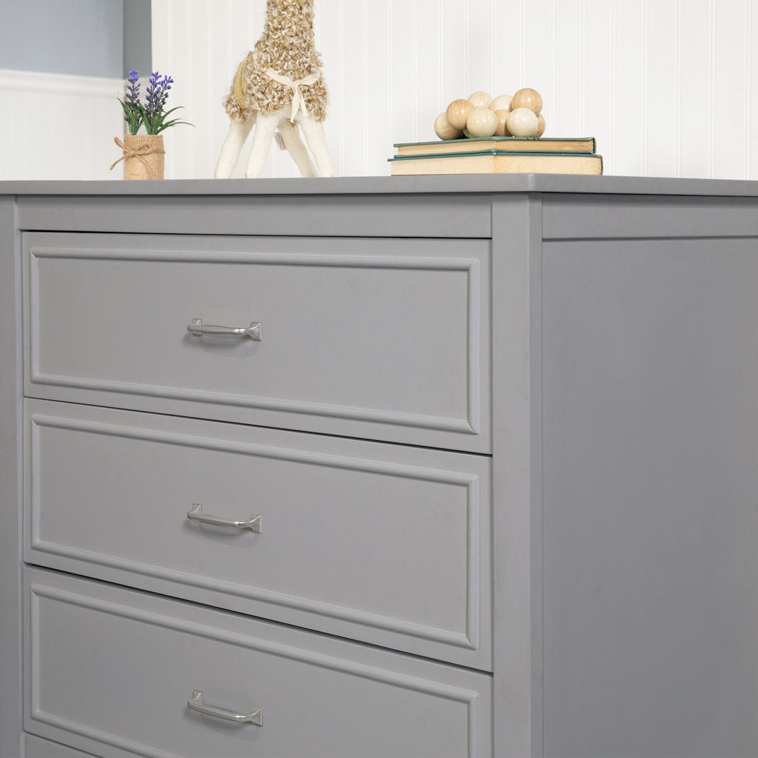 Charlie 3 Drawer Dresser daVinci Color: Gray