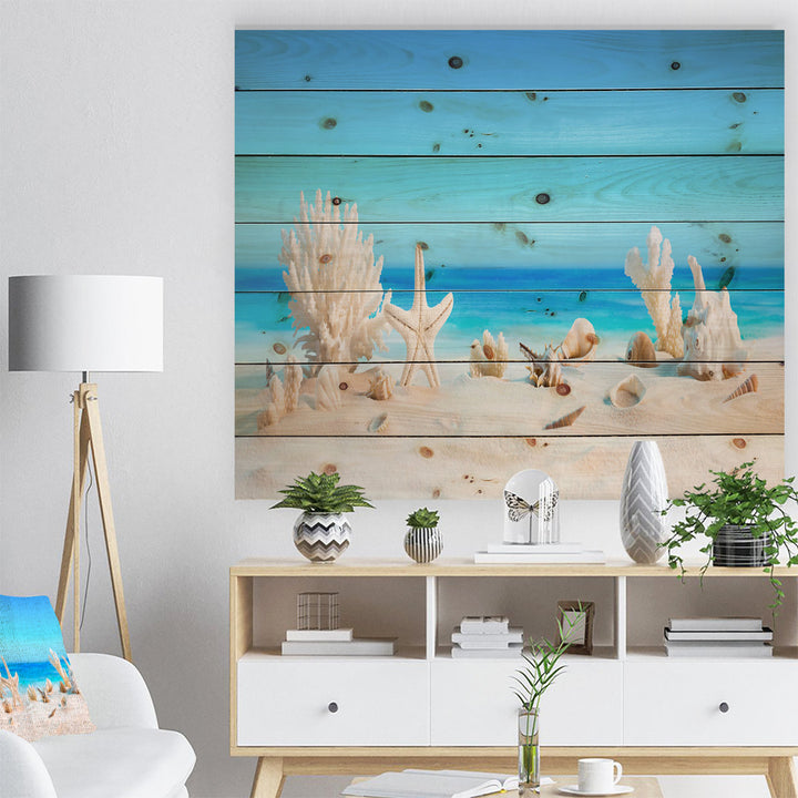 Risa Seashells on Tropical Beach' Graphic Art Highland Dunes Size: 15" H x 20" W x 1" D Format: Wood