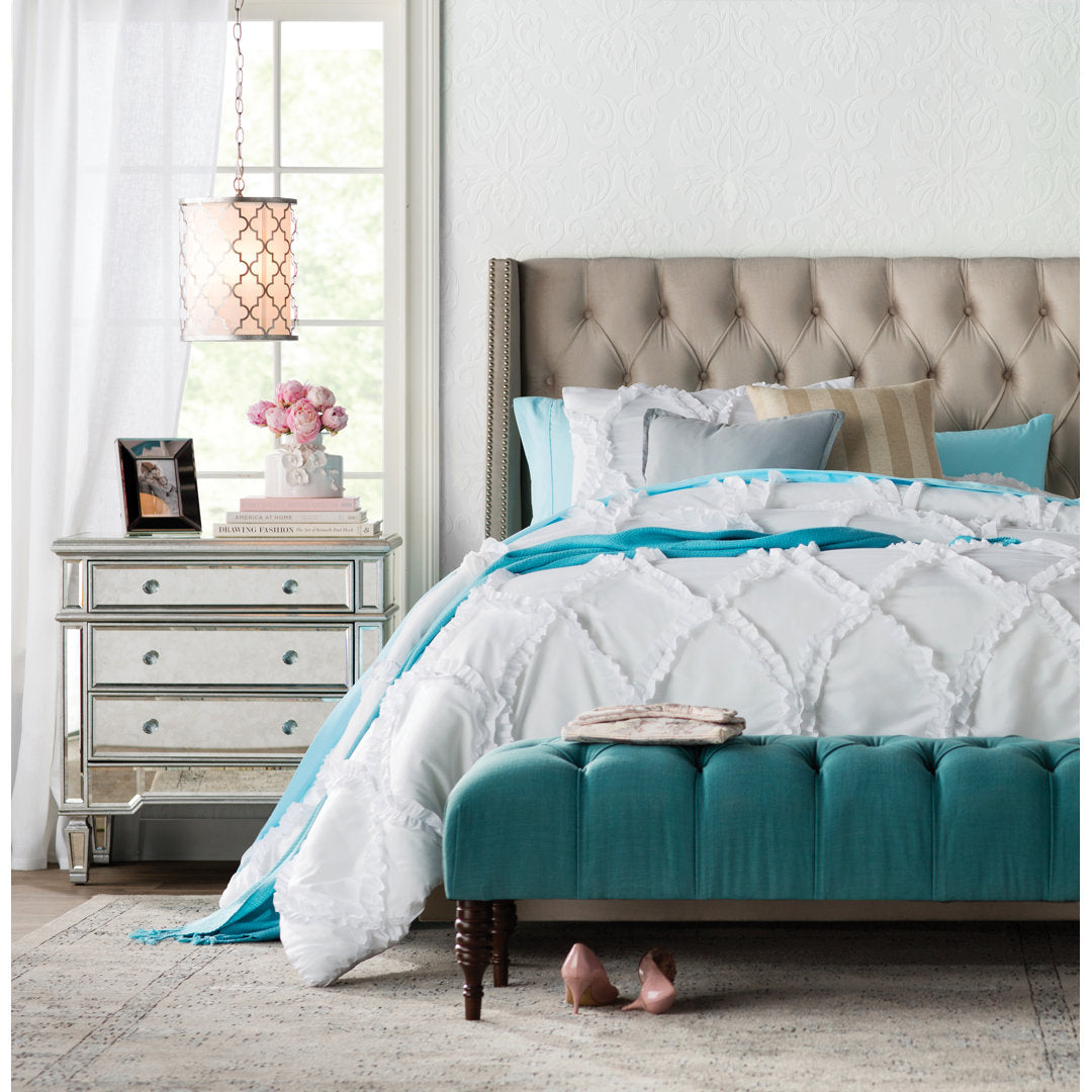Annabel Upholstered Wingback Bed Kelly Clarkson Home Size: Twin Body Fabric: Lustrous Otter Velvet
