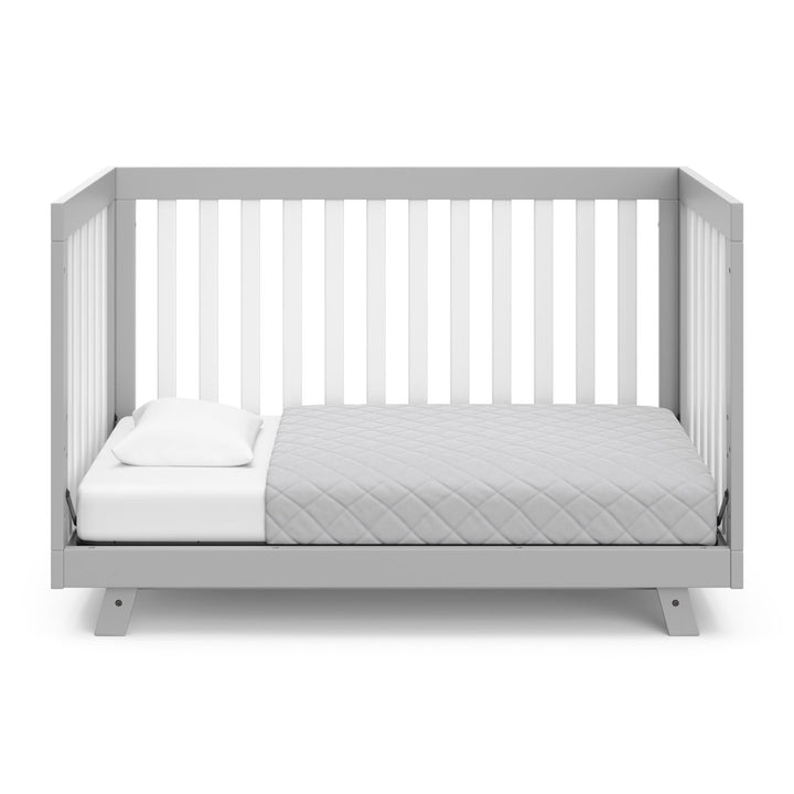 Beckett 3-in-1 Convertible Crib Storkcraft Color: Pebble Gray/White Pieces Included: Crib