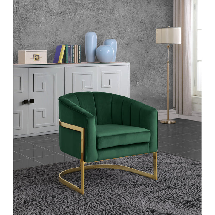 Barnicle 30" Wide Velvet Barrel Chair Everly Quinn Body Fabric: Green Velvet