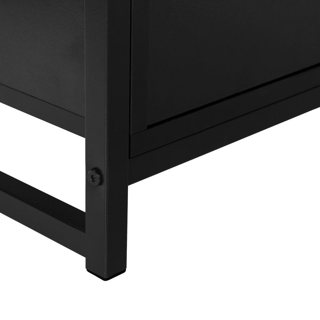 Braxtan TV Stand for TVs up to 48" Latitude Run® Color: Black