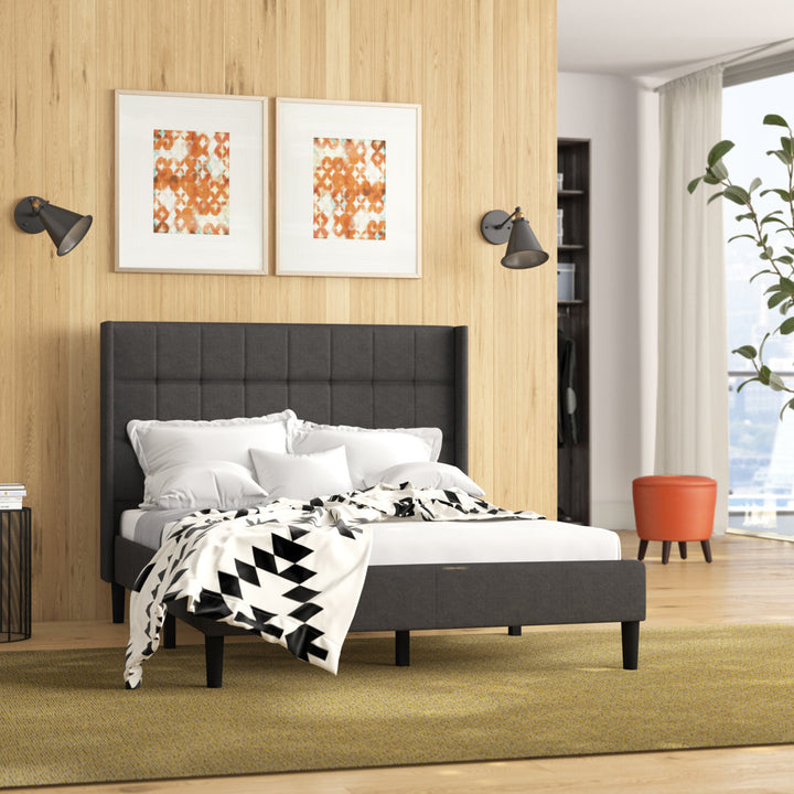 Martinez Upholstered Platform Bed Red Barrel Studio® Size: Queen