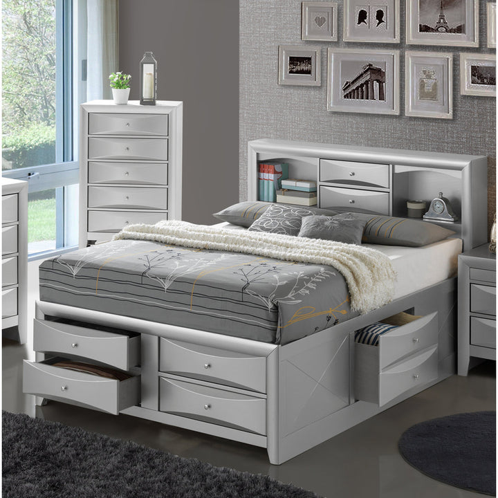 Marilla Storage Platform Bed Glory Furniture Color: Silver Size: King