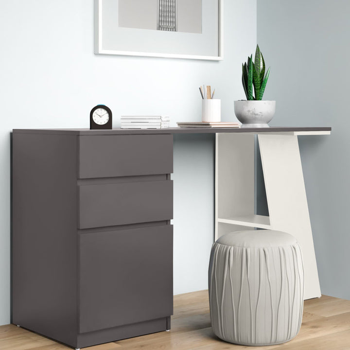 Malgorzata Desk Rebrilliant Finish: Gray / White