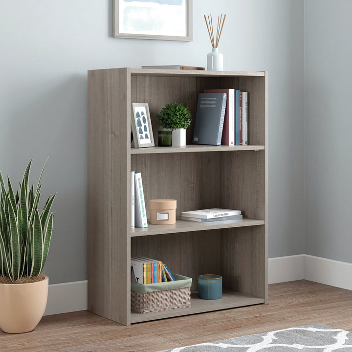 Arisztid 35.28" H x 24.57" W Standard Bookcase Lark Manor™ Color: Silver Sycamore