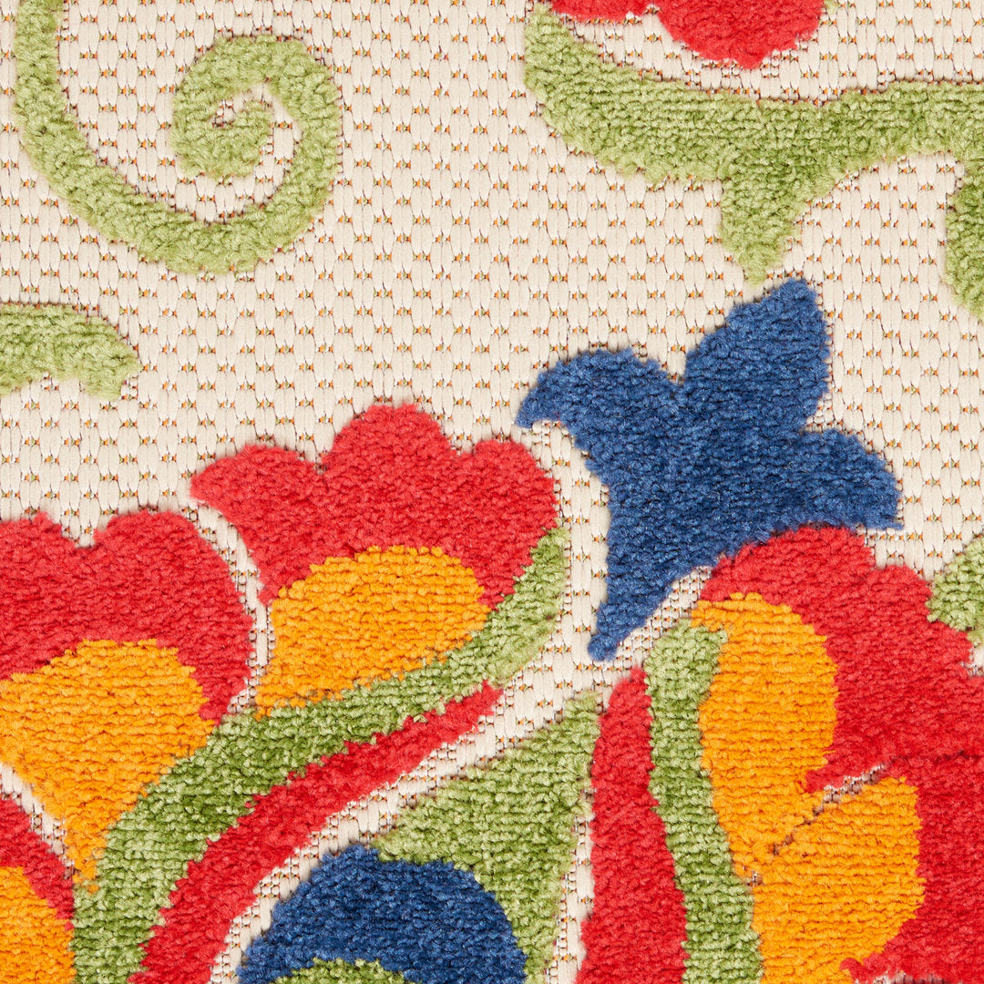 Bernia Floral Ivory/Red/Green Area Rug Wade Logan® Rug Size: Rectangle 2'8" x 4'