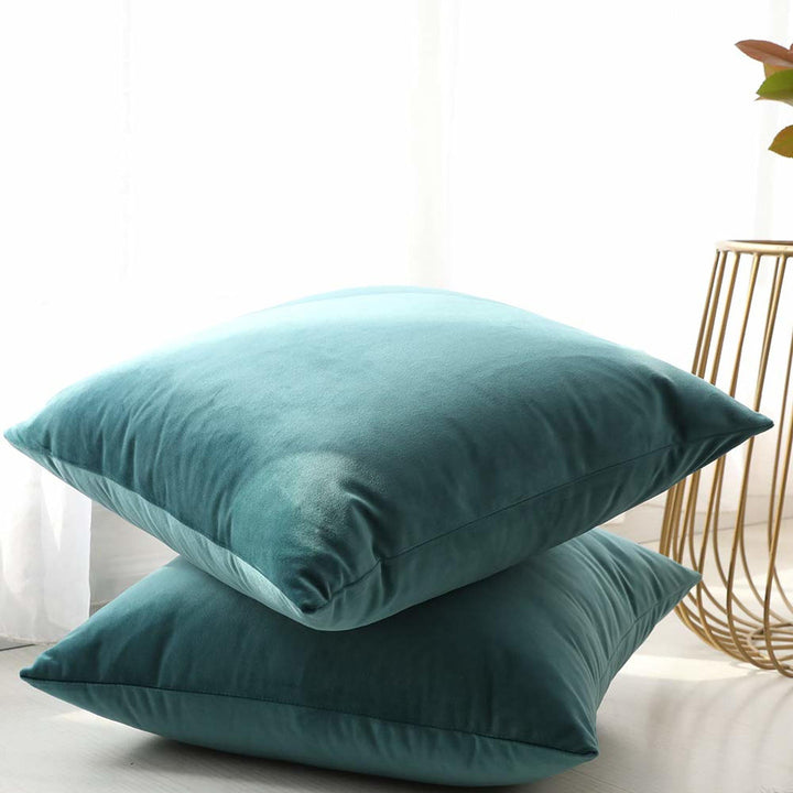 Solid Velvet Pillow Cover Decor Ur Space Color: Teal Size: 18"H x 18"W