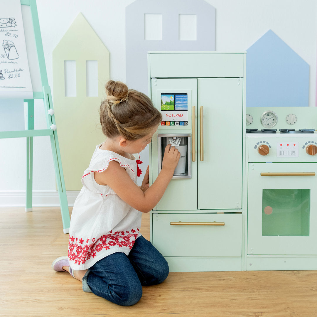 Little Chef Charlotte Modern Play Kitchen Teamson Kids Finish: Mint