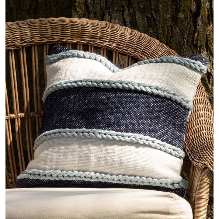 Hand Woven Decorative Outdoor Square Pillow Cover & Insert Foreside Home & Garden