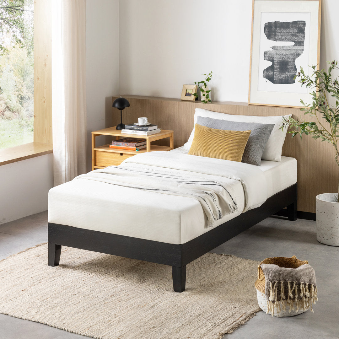Amaryn Solid Wood Platform Bed Lark Manor™ Color: Black Size: Twin