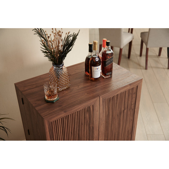 Yessine 31.5'' Bar Cabinet Ebern Designs Color: Walnut