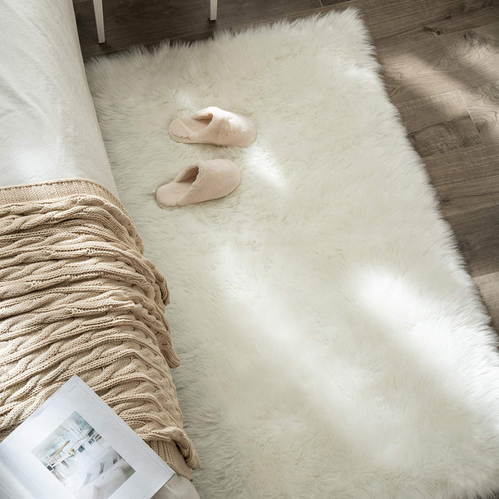 Kayzlynn Shag Faux Sheepskin White Rug Everly Quinn Rug Size: Rectangle 2' x 3'