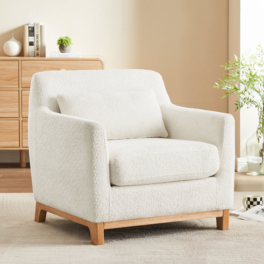 Jazmere 31.5" Armchair Mercer41 Leg Color: Natural Fabric: White Boucle