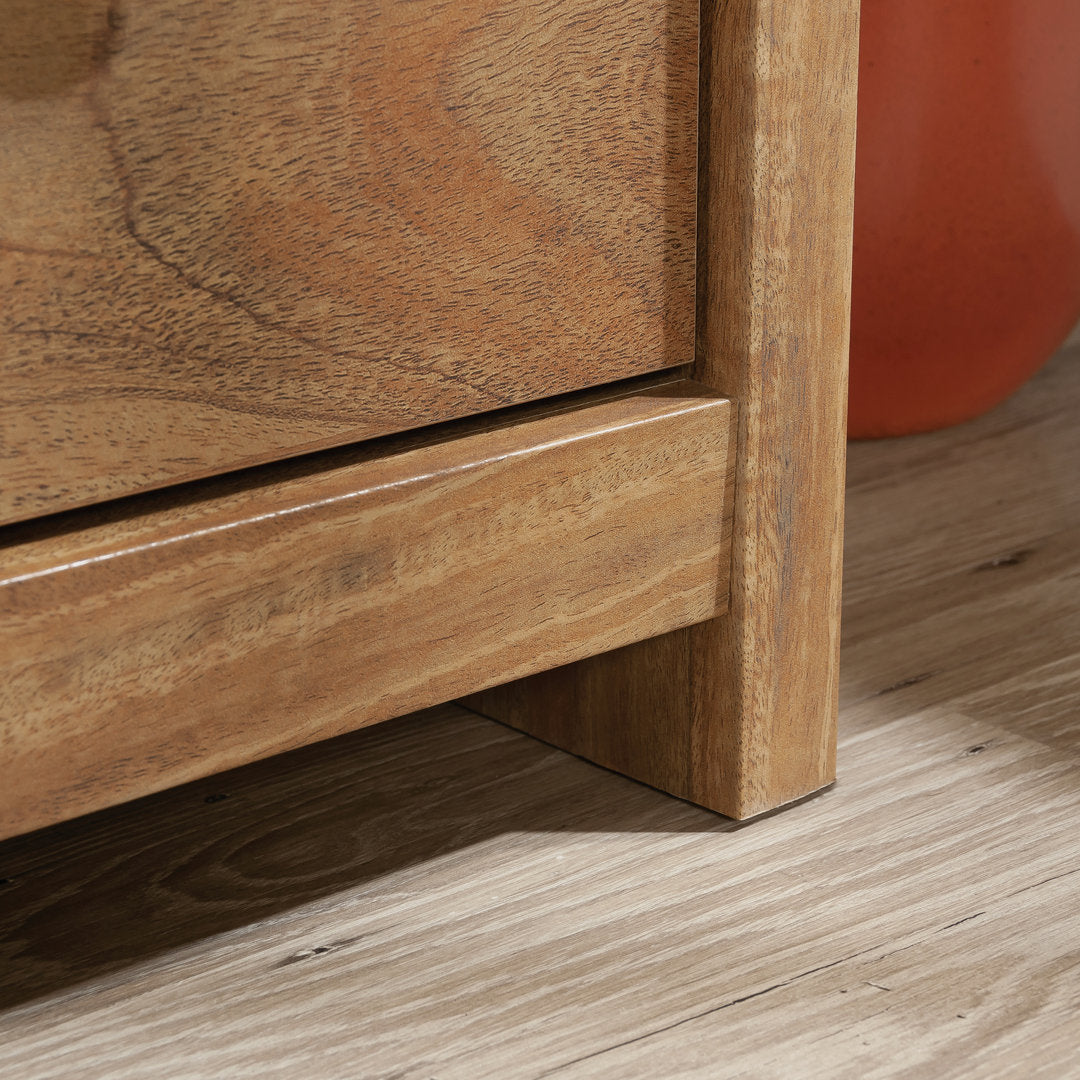 Newquay 4 Drawer 31.73" W Chest Sand & Stable™ Color: Sindoori Mango