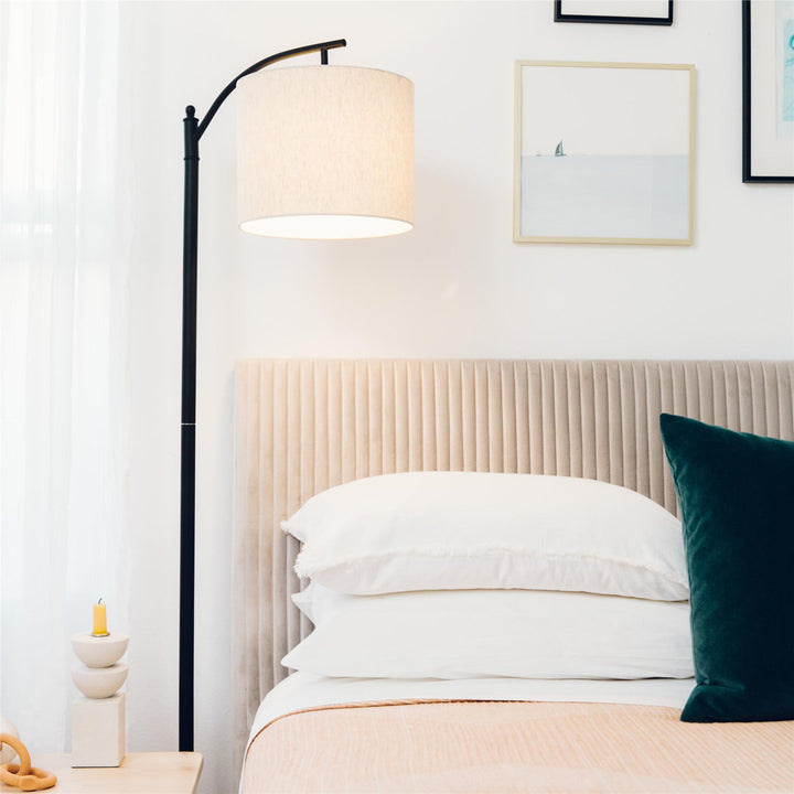 Daphne Upholstered Low Profile Platform Bed Mr. Kate Color: Blush Velvet Size: King