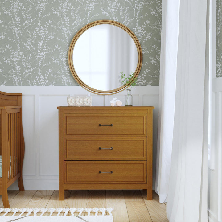Charlie 3 Drawer Dresser daVinci Color: Chestnut