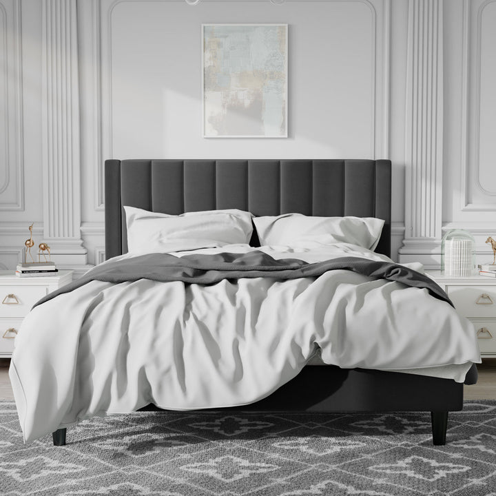 Cleo Velvet Upholstered Platform Bed Kelly Clarkson Home Color: Black Size: Queen