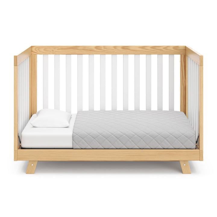 Beckett 3-in-1 Convertible Crib Storkcraft Color: Natural/White Pieces Included: Crib