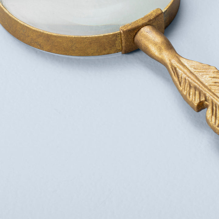 Blakes Magnifier Glass World Menagerie