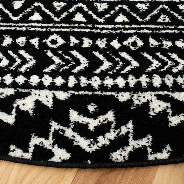 Cobos Performance Geometric Rug Foundry Select Rug Size: Square 5'