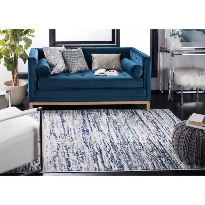 Greely 700 Performance Abstract Rug Highland Dunes Rug Size: Rectangle 2'2" x 4'