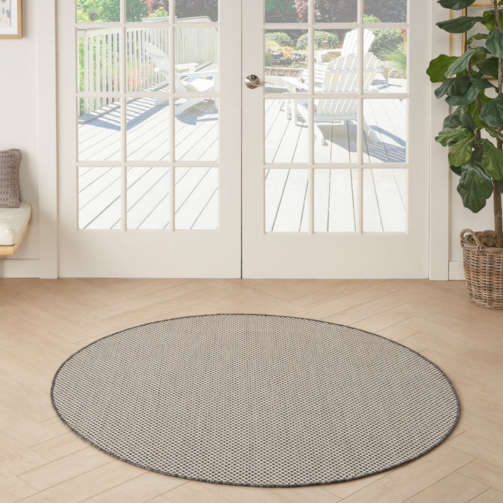 Leia Ivory/Charcoal Gray Indoor / Outdoor Area Rug Sand & Stable™ Rug Size: Round 5'