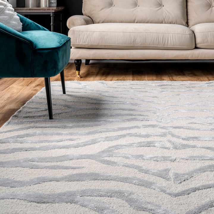 Fathima Animal Print Hand Tufted Wool Gray Area Rug Mercer41 Rug Size: Rectangle 7'6" x 9'6"